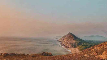 Anand Mahindra Shows Off Vizag's Prehistoric Coastal Cliffs That Put AI Hyperscaling to Shame! 🌊🏔️