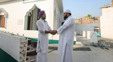 Old Mosques, New Bonds - Sikhs, Hindus & Muslims Rebuild Together in Punjab