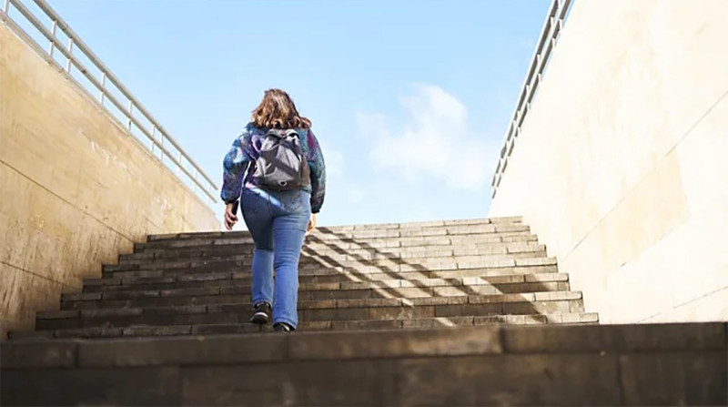 Caught Fidgeting in a Meeting? Your Restless Legs Might Actually Be Doing You a Favour