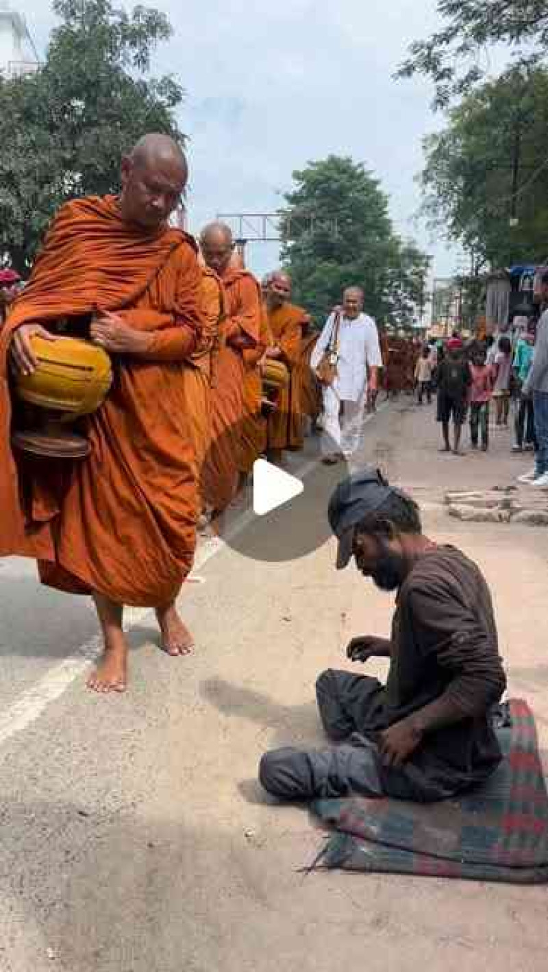 He Shared What Little He Had, and Buddhist Monks Returned His Kindness